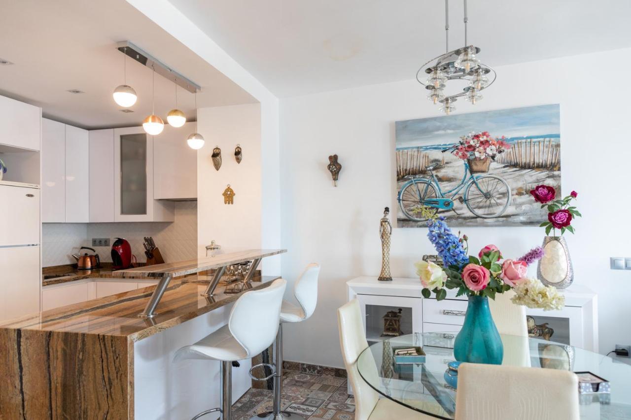 Apartamento Puerto Deportivo เอสเตโปนา ภายนอก รูปภาพ
